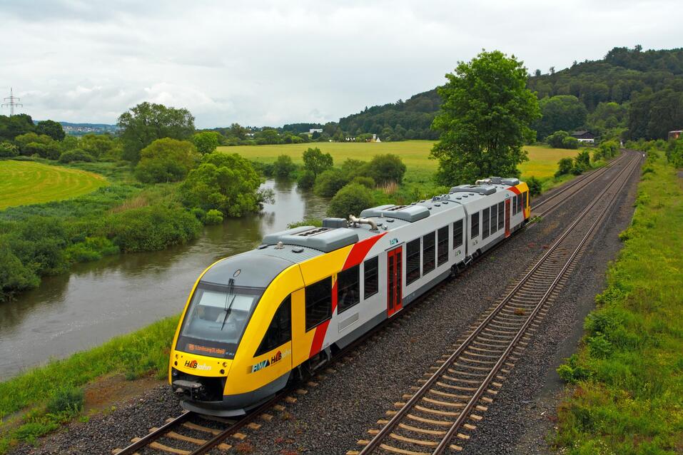 He­la­ba to finance 23 LINT 41 diesel multiple units (DMUs) in­clu­ding re­furbish­ment for Hessische Landesbahn