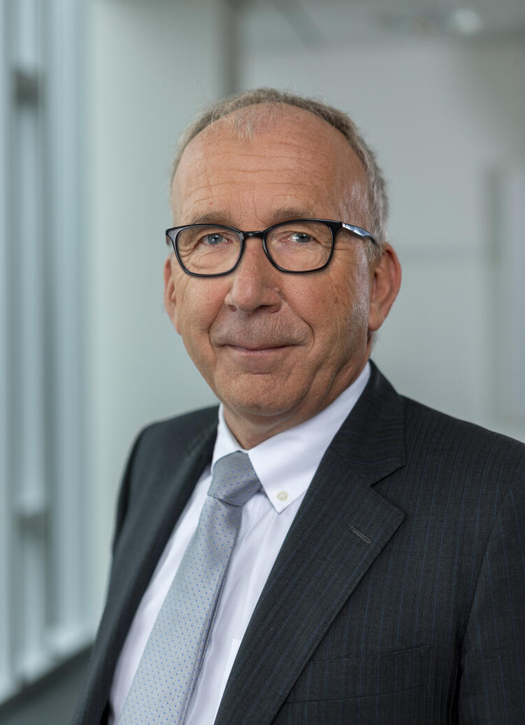 Dr. Hans-Georg Napp