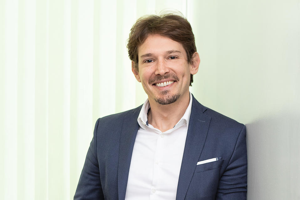Gabriel Steiner, Helaba São Paulo