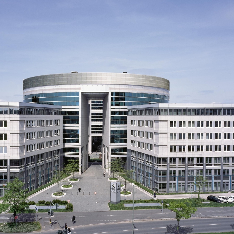 Helaba - News: Helaba-Finanzplatzstudie: Deutsches Bankenzentrum beständig im Wandel