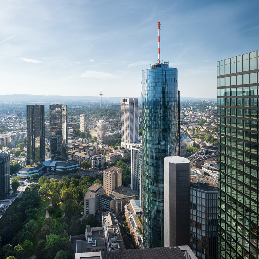 Helaba - News: Märkte und Trends 2021: Mit der Nanny durch die Krise