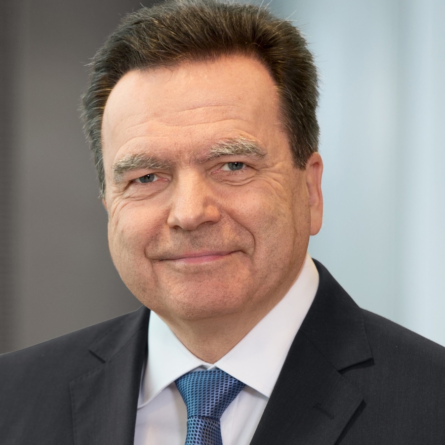 Helaba - News: Thomas Groß confirmed as Helaba’s CEO for another term - Christian Schmid and Hans-Dieter Kemler also reappointed