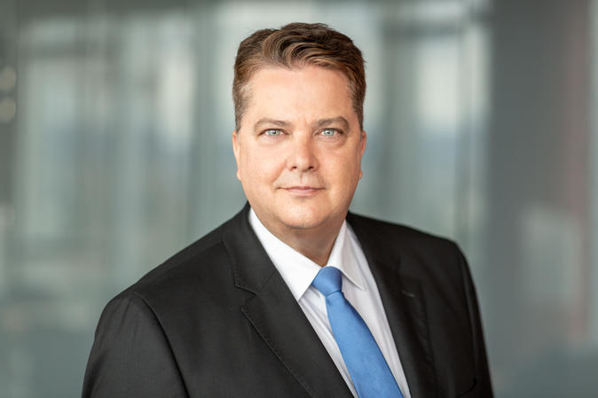 EZB bestätigt Christian Rhino als Mit­glied des Vorstandes der Helaba