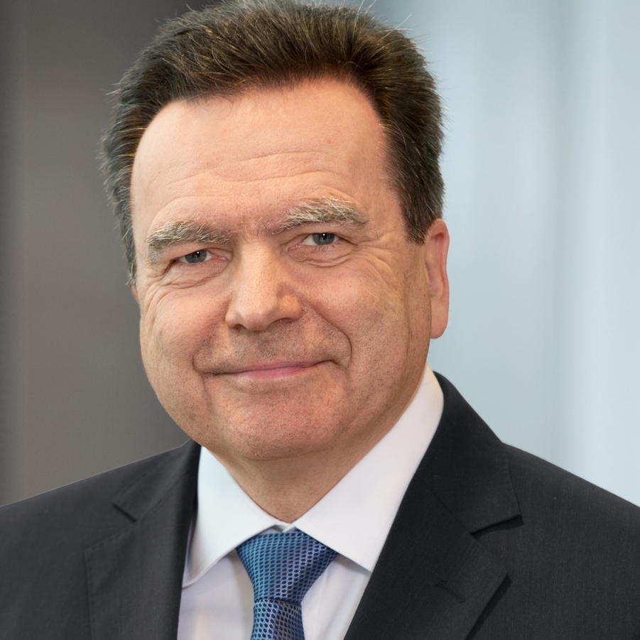 Helaba - News: EZB bestätigt Christian Rhino als Mitglied des Vorstandes der Helaba